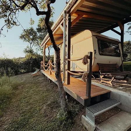 アパート Glamping Im Main-tauber-kreis