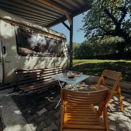 Glamping Im Main-tauber-kreis アパート Niederstetten